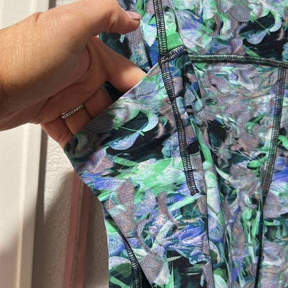 Lululemon Swift Speed High-Rise Tight 28" - Picture 7 of 10